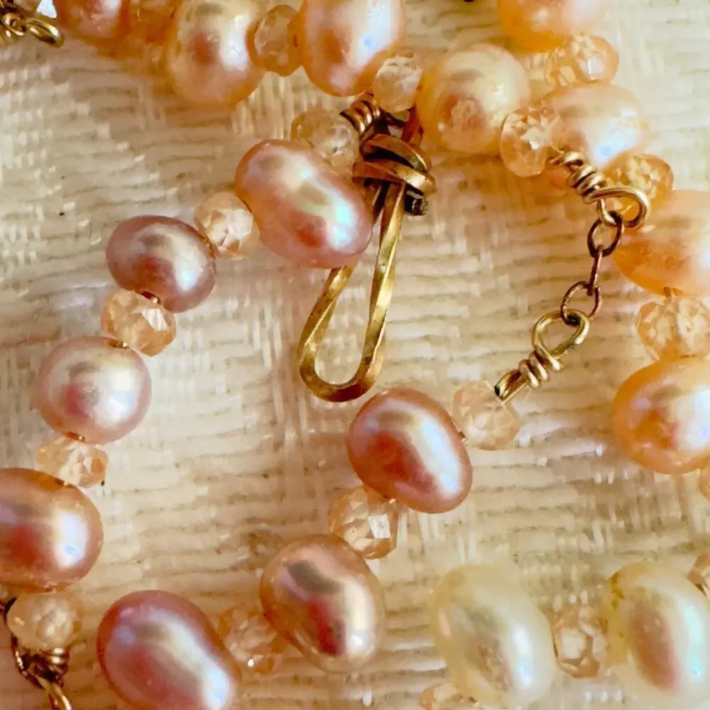 26” Fresh Water Pearls Copper Wire Ocean Jasper Necklace Estate Find Pink Gray